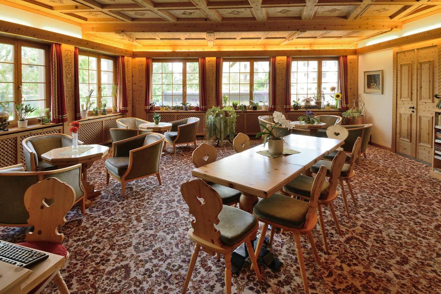 Hotel Corvatsch - Web Check-In เซนต์โมริตส์ ภายนอก รูปภาพ